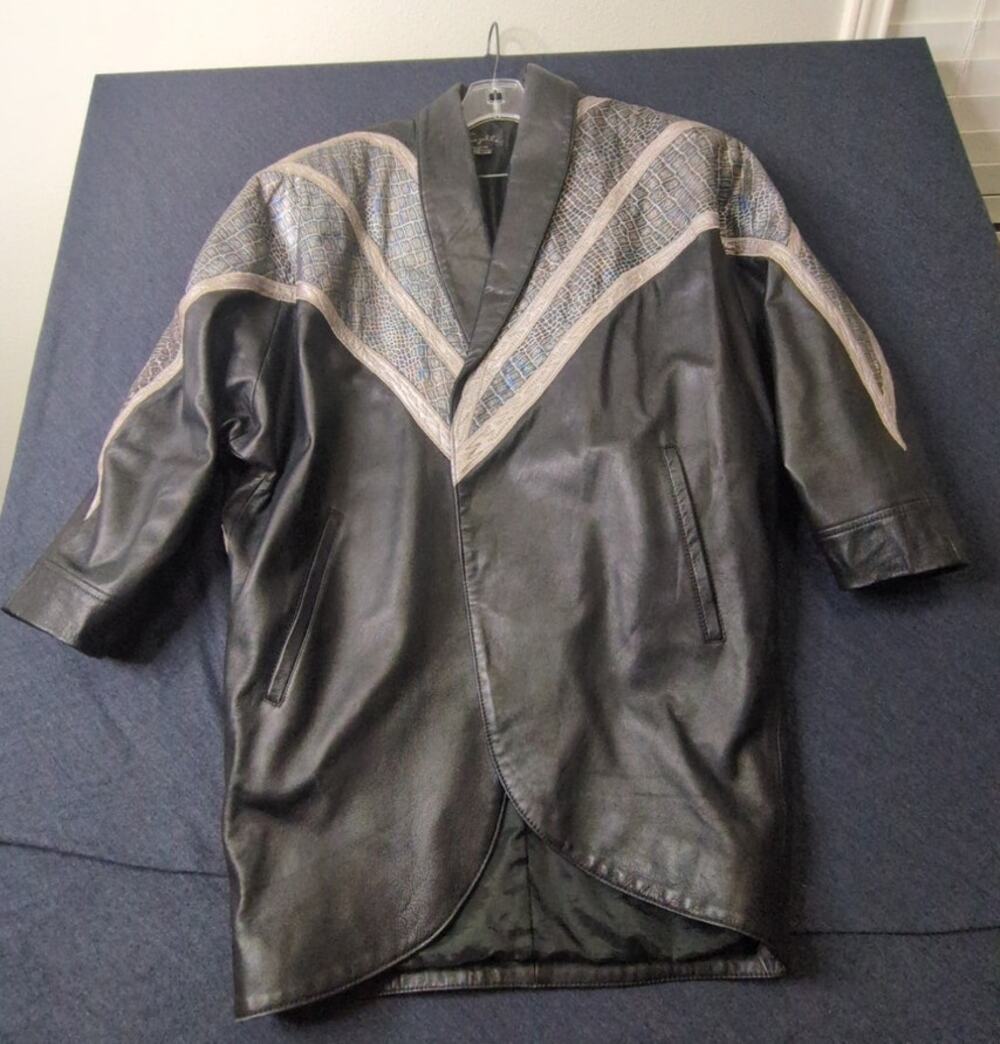 Suzelle Womens 80s Statement 100% Leather Jacket Size Small Snakeskin Design